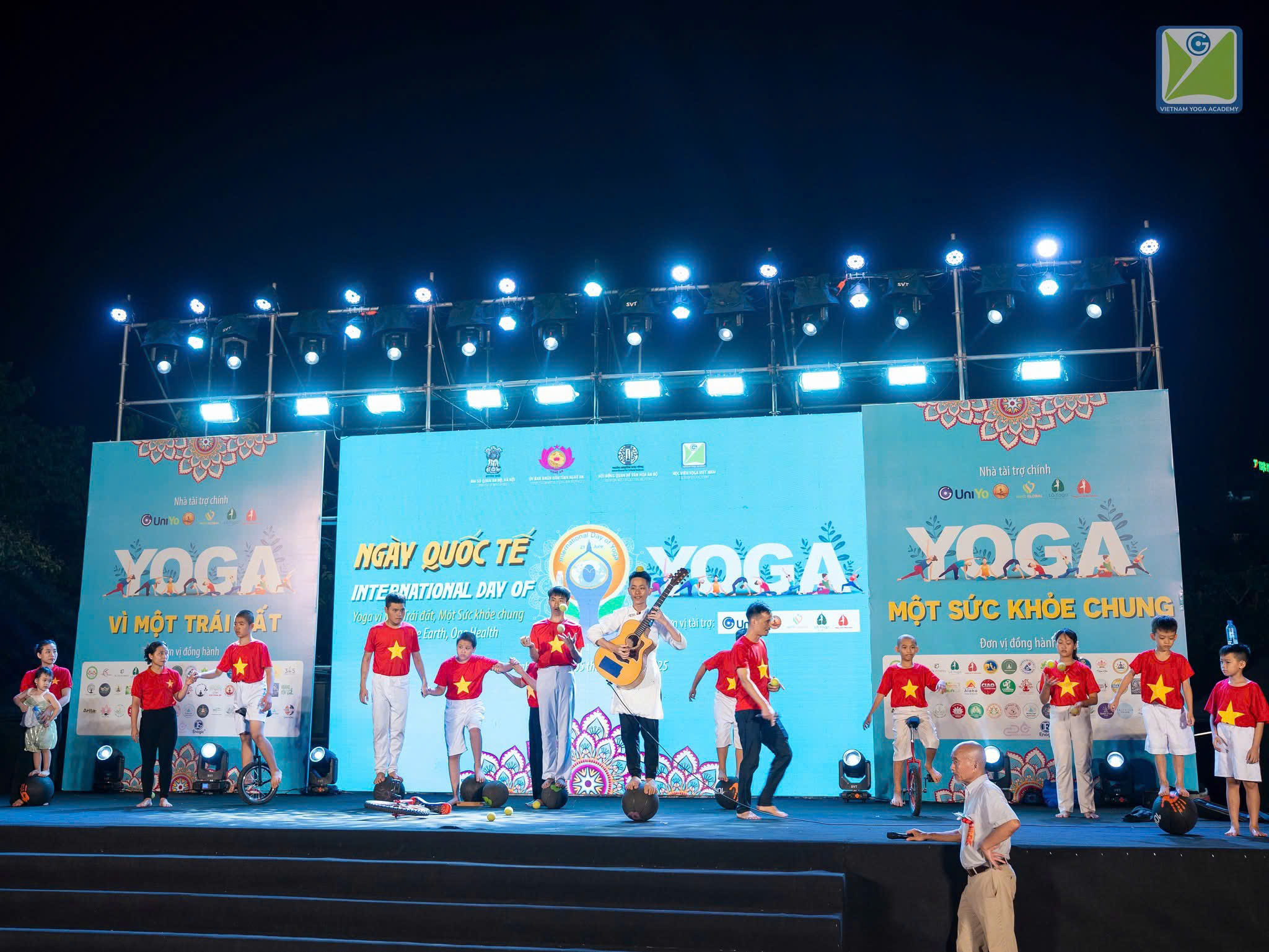 Quantum Leadership in Education: A New Paradigm for Navigating Complexity and Igniting Human Potential