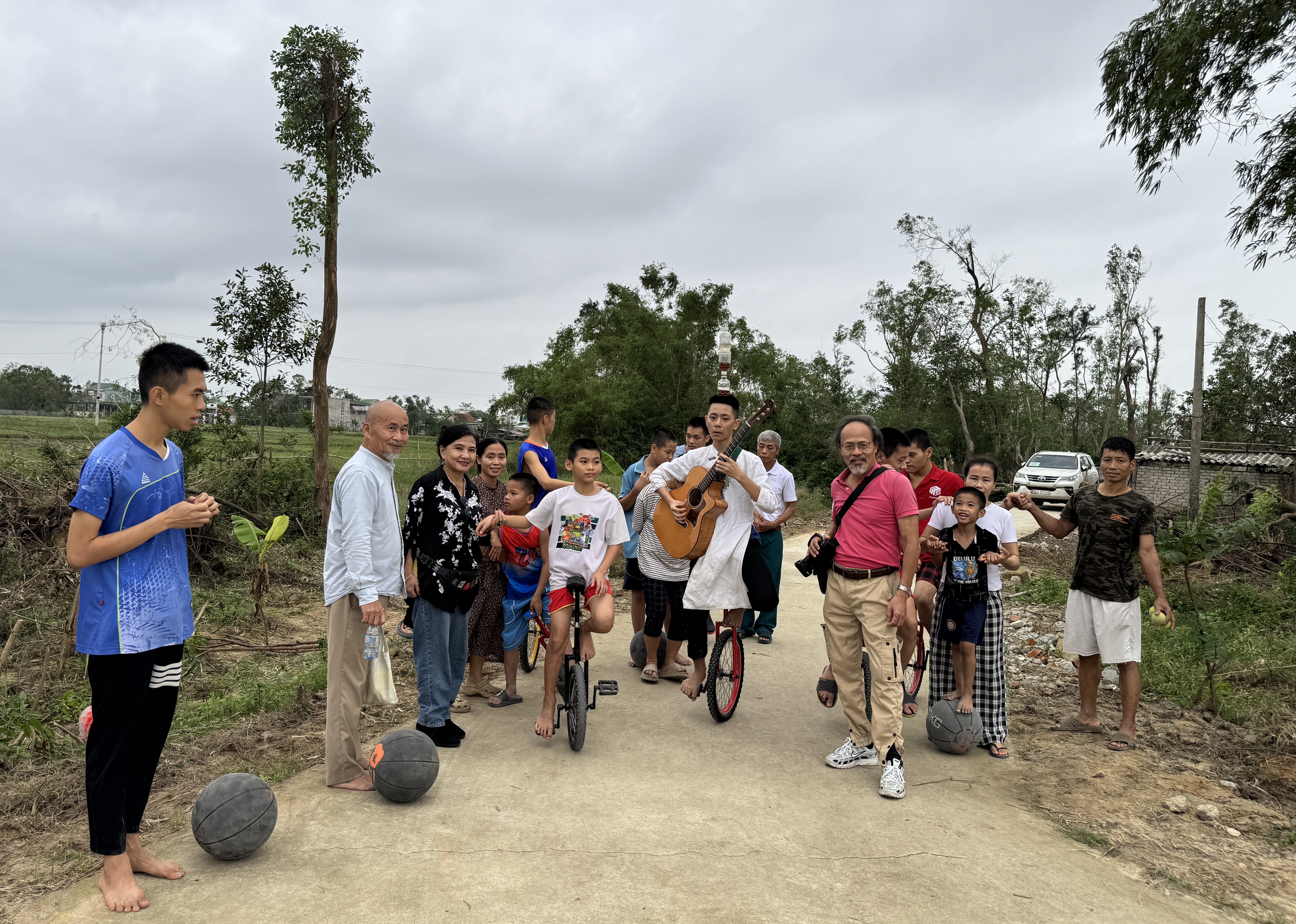 TÂM VIỆT & ĐẠO TUNG HỨNG