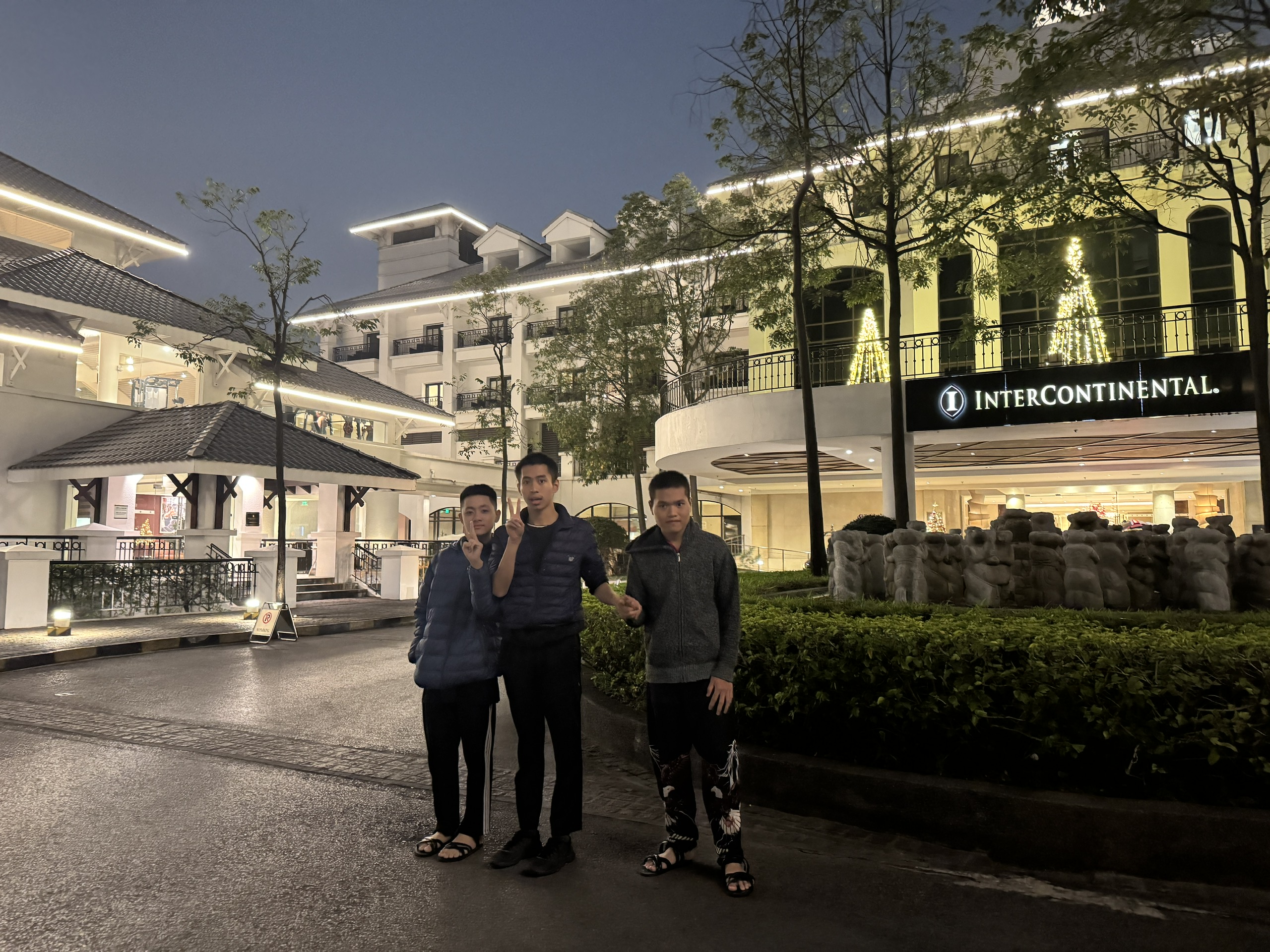 Tất Ni&ecirc;n 2025 của c&aacute;c VIPs tại Nh&agrave; h&agrave;ng 5* InterContinental