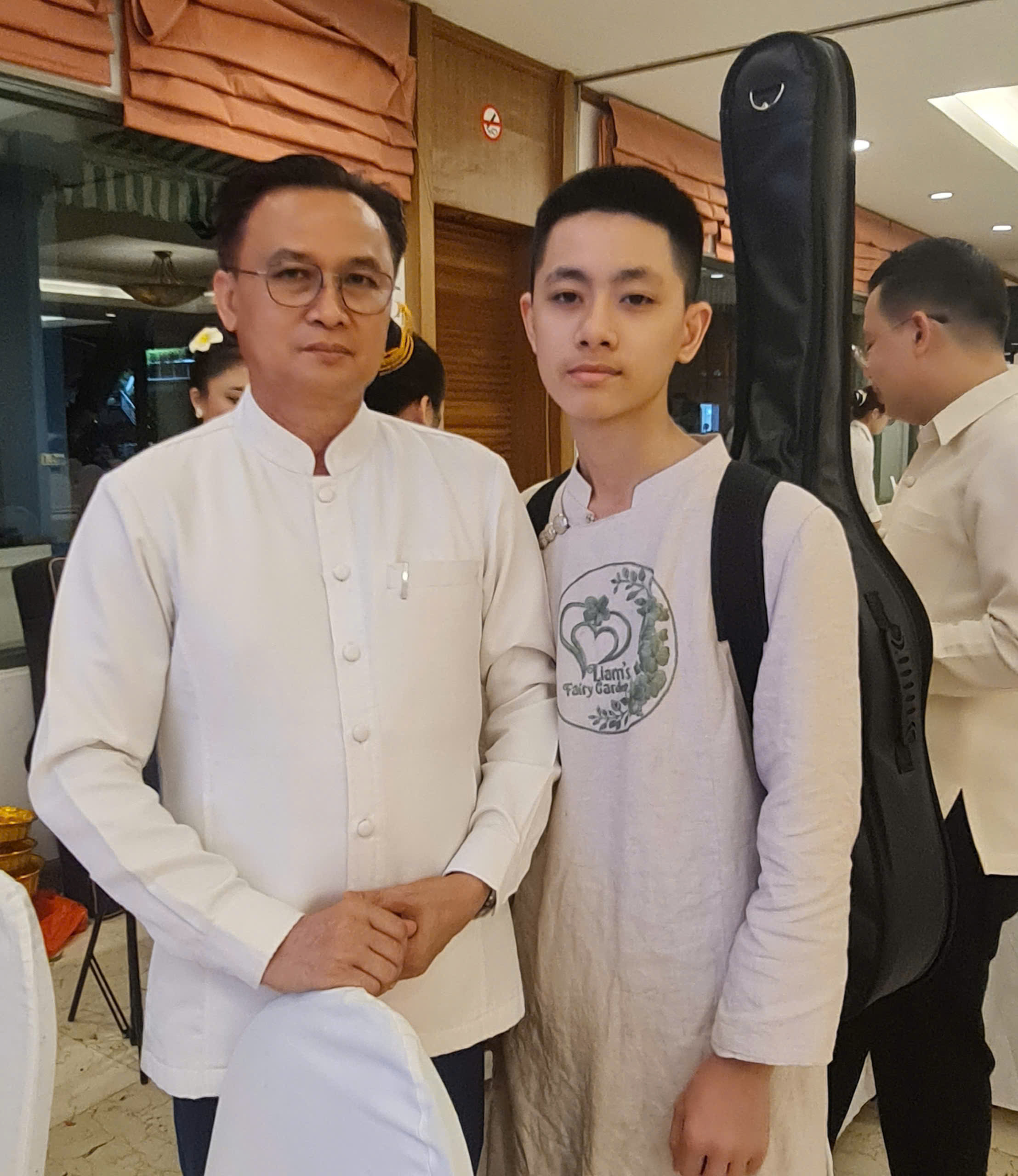 Kỷ lục gia Nguyễn Khắc Hưng tỏa s&aacute;ng tại Lễ đ&oacute;n Tết L&agrave;o Bunpimay