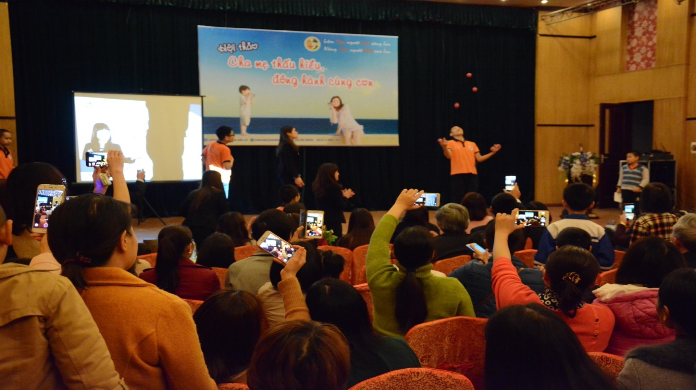 Thực hành kỹ năng sống giúp trẻ tự kỷ  hòa nhập cộng đồng & định hướng nghề nghiệp