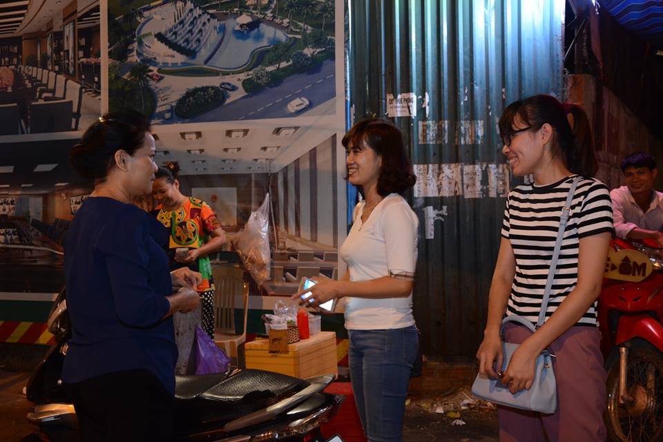 Kỹ năng giao tiếp và ứng xử hiệu quả.