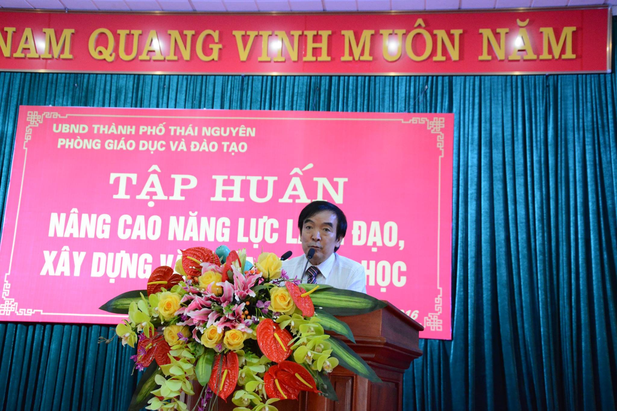 Nâng cao năng lực lãnh đạo và xây dựng văn hóa trường học tại tỉnh Thái Nguyên