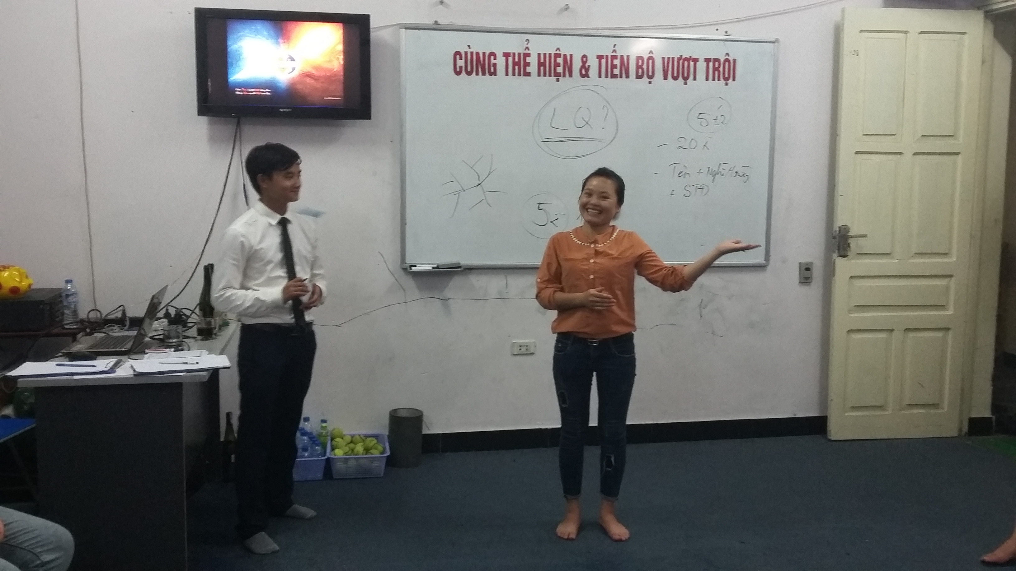 Kỹ năng giao tiếp và ứng xử hiệu quả