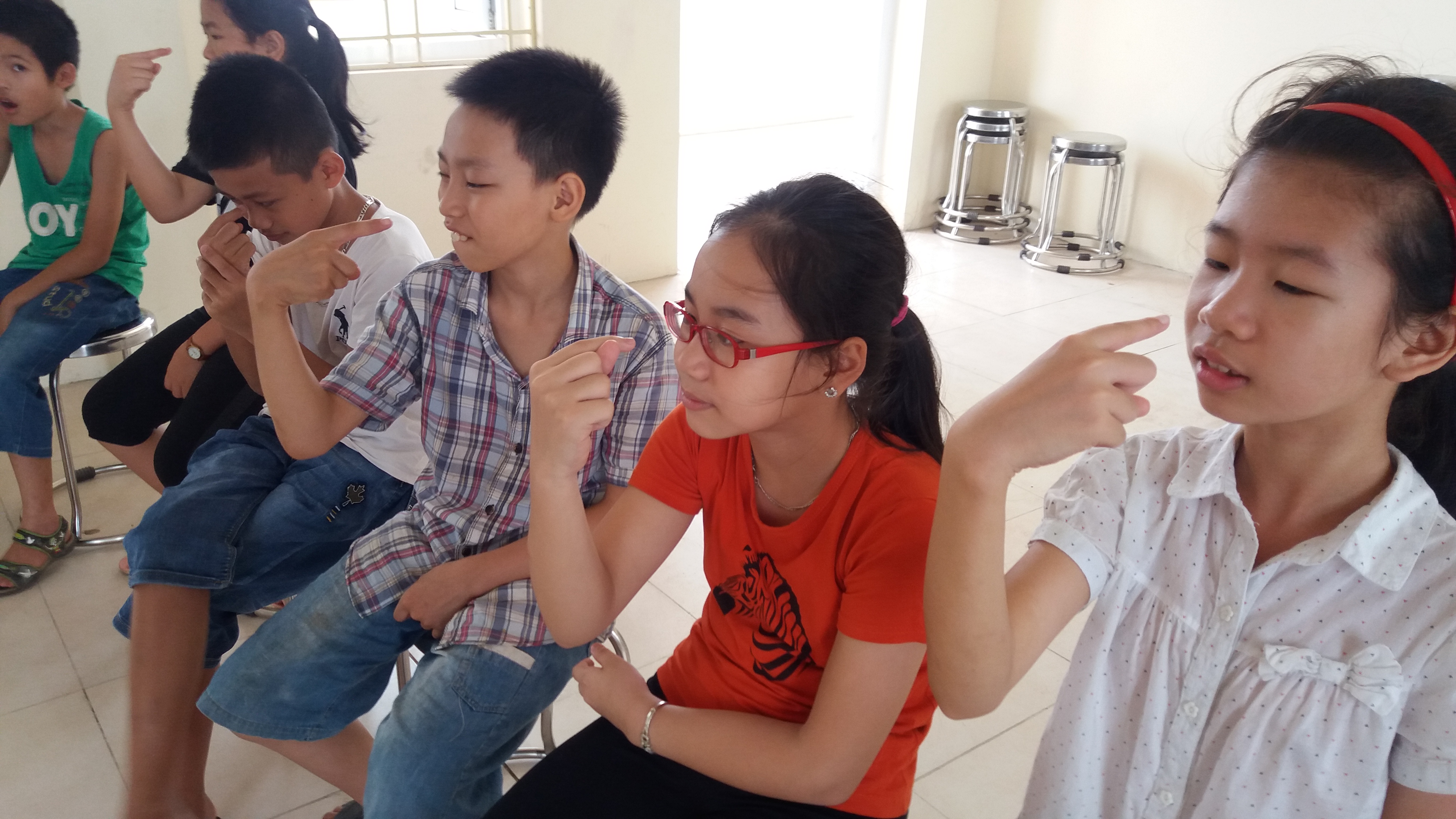 Kỹ năng sống cho học sinh lớp 3,4 trường tiểu học Tây Đằng B, Ba Vì, Hà Nội