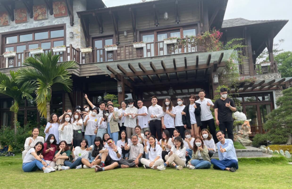 TeamBuilding - Lớp 2 - Trường Quốc tế Đại học Quốc gia Hà Nội