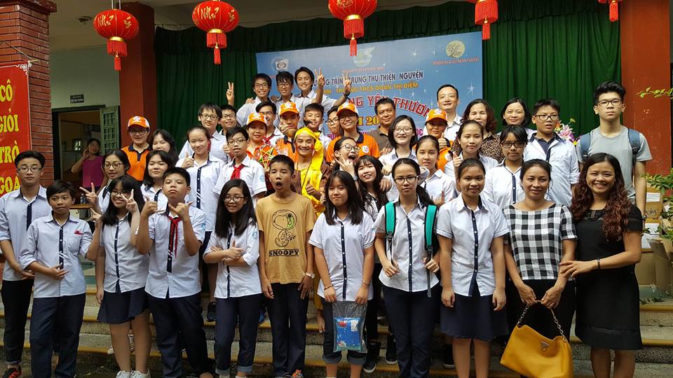 Chương trình Trung thu thiện nguyện cho trẻ em khuyết tật