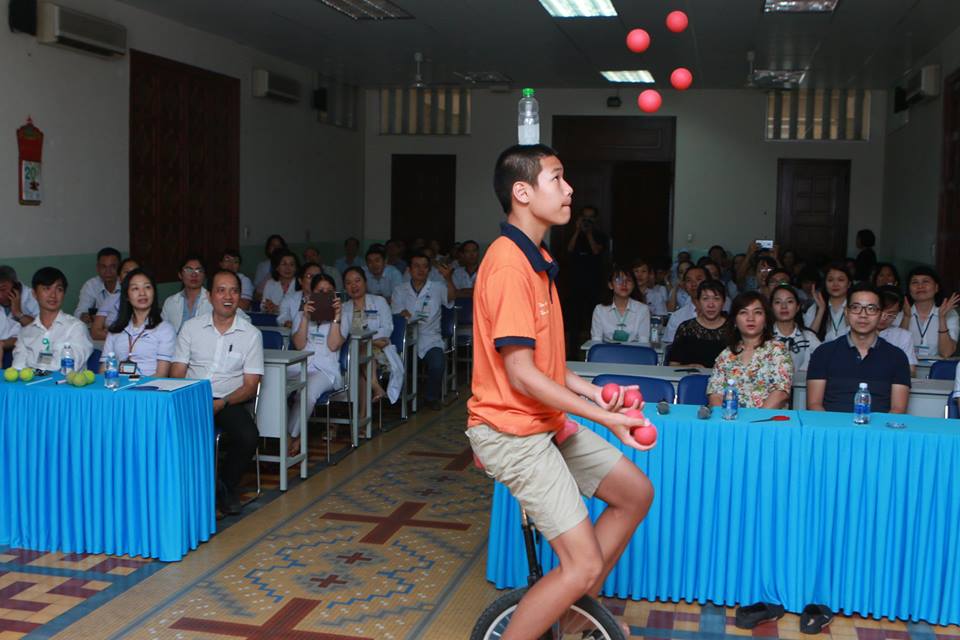 Kỹ năng dịch vụ trong bệnh viện - Bệnh viện mắt TP. HCM