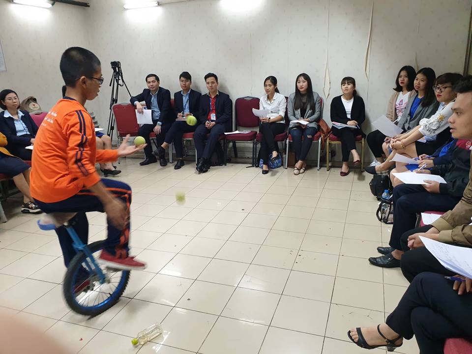 Nghệ thuật đào tạo môn dịch vụ khách hàng - công ty cổ phần phục vụ mặt đất Hà Nội
