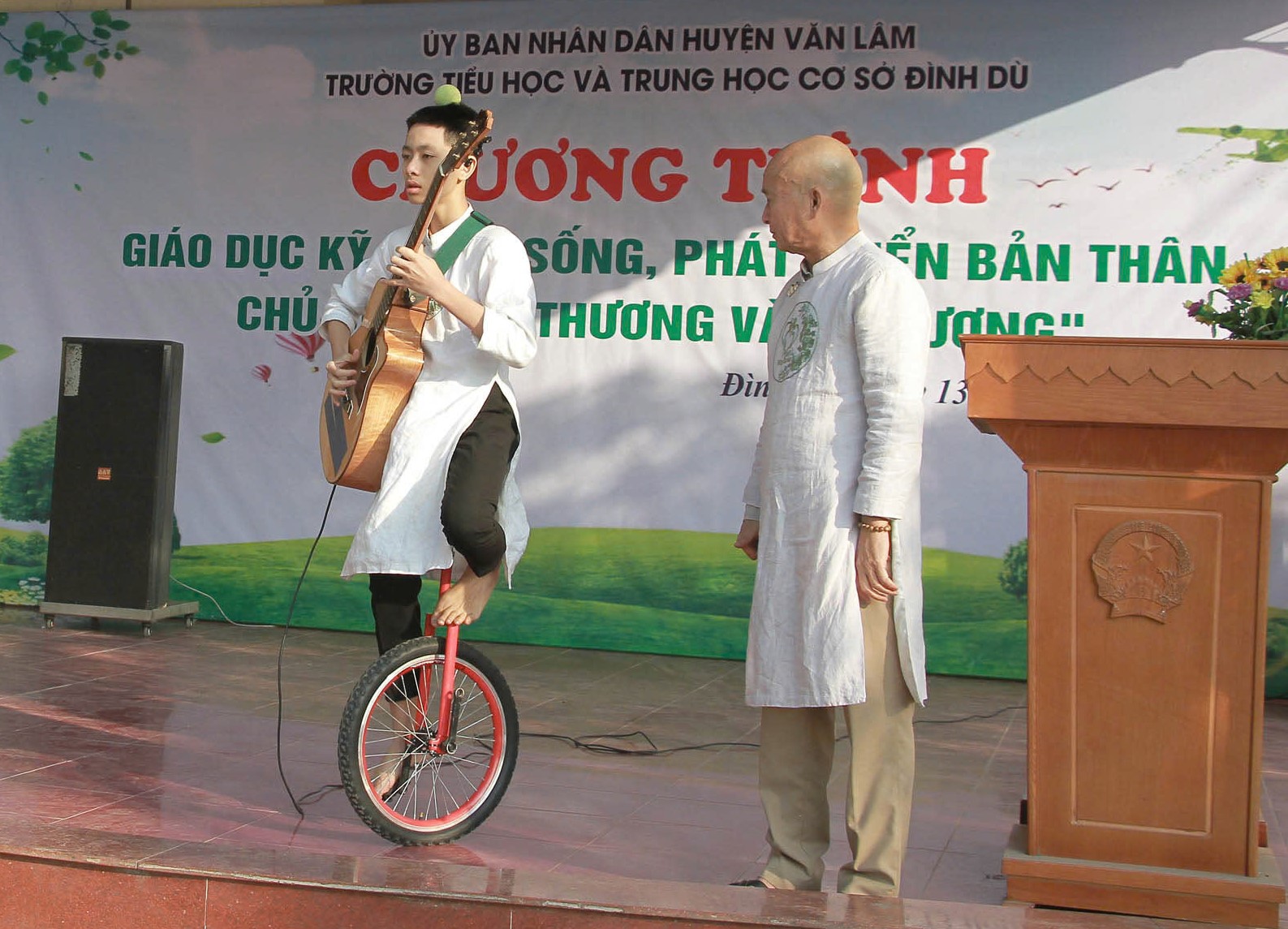 QVREM - BƯỚC NHẢY LƯỢNG TỬ TRONG GIÁO DỤC