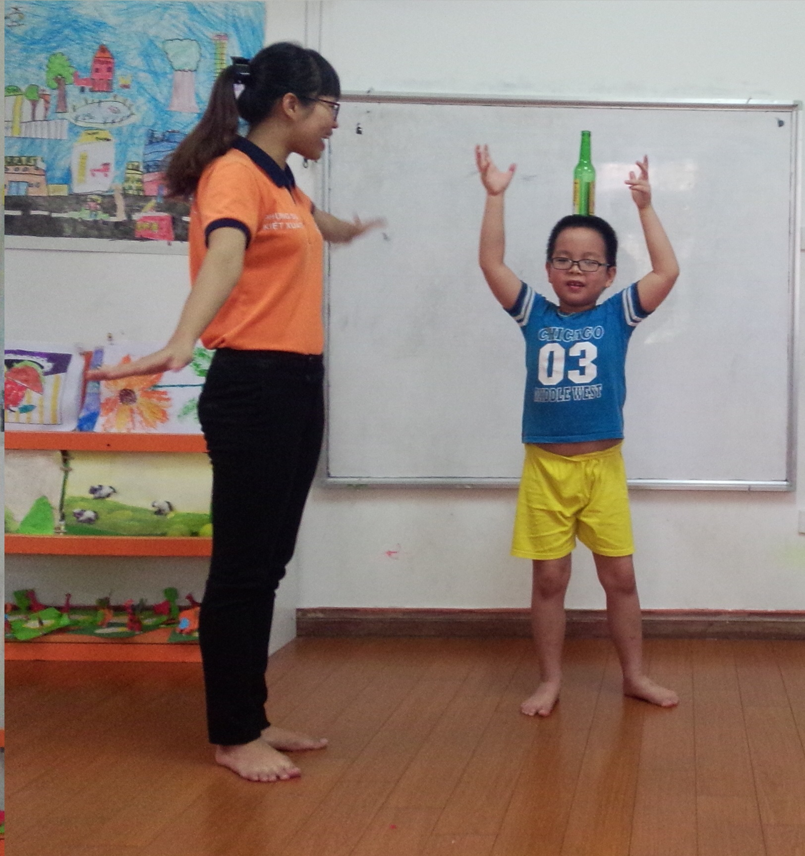 Tâm Việt đào tạo kỹ năng sống trẻ em cho TT anh ngữ Just Kids