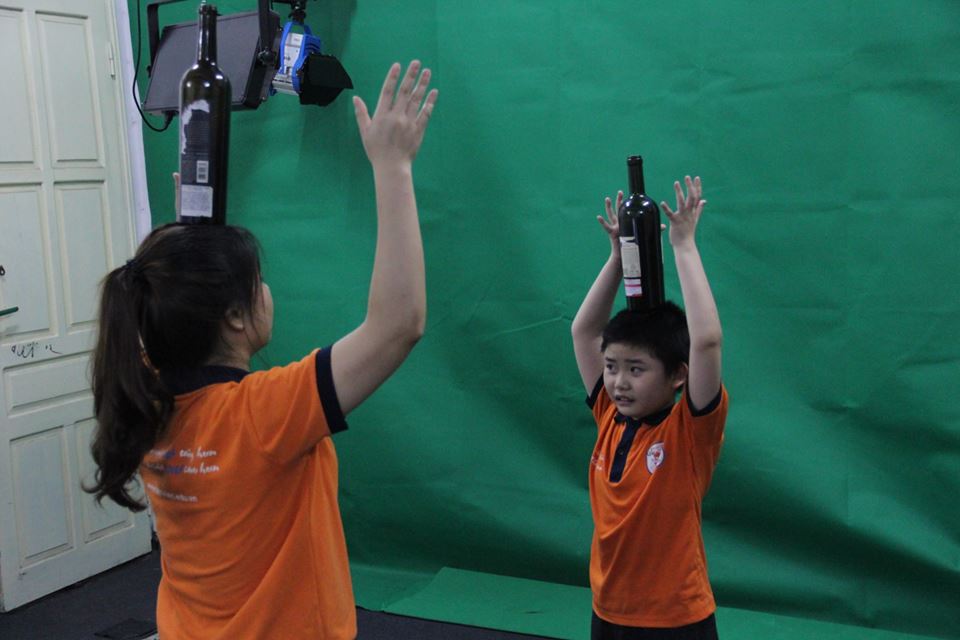 Thực hành kỹ năng sống giúp trẻ tự kỷ  hòa nhập cộng đồng & định hướng nghề nghiệp