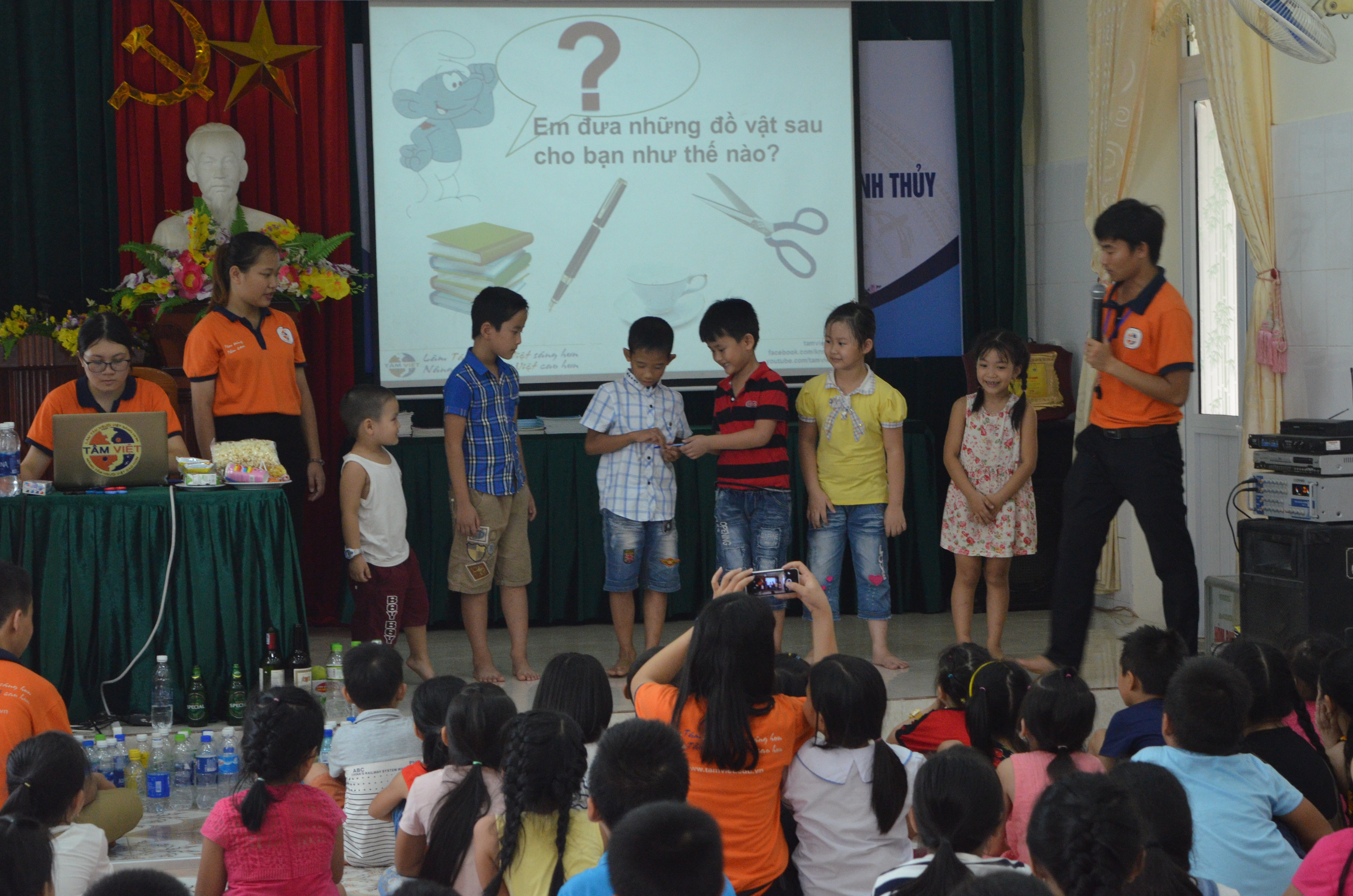 Kỹ năng sống dành cho học sinh Tiểu học - TTYT Huyện Thanh Thủy