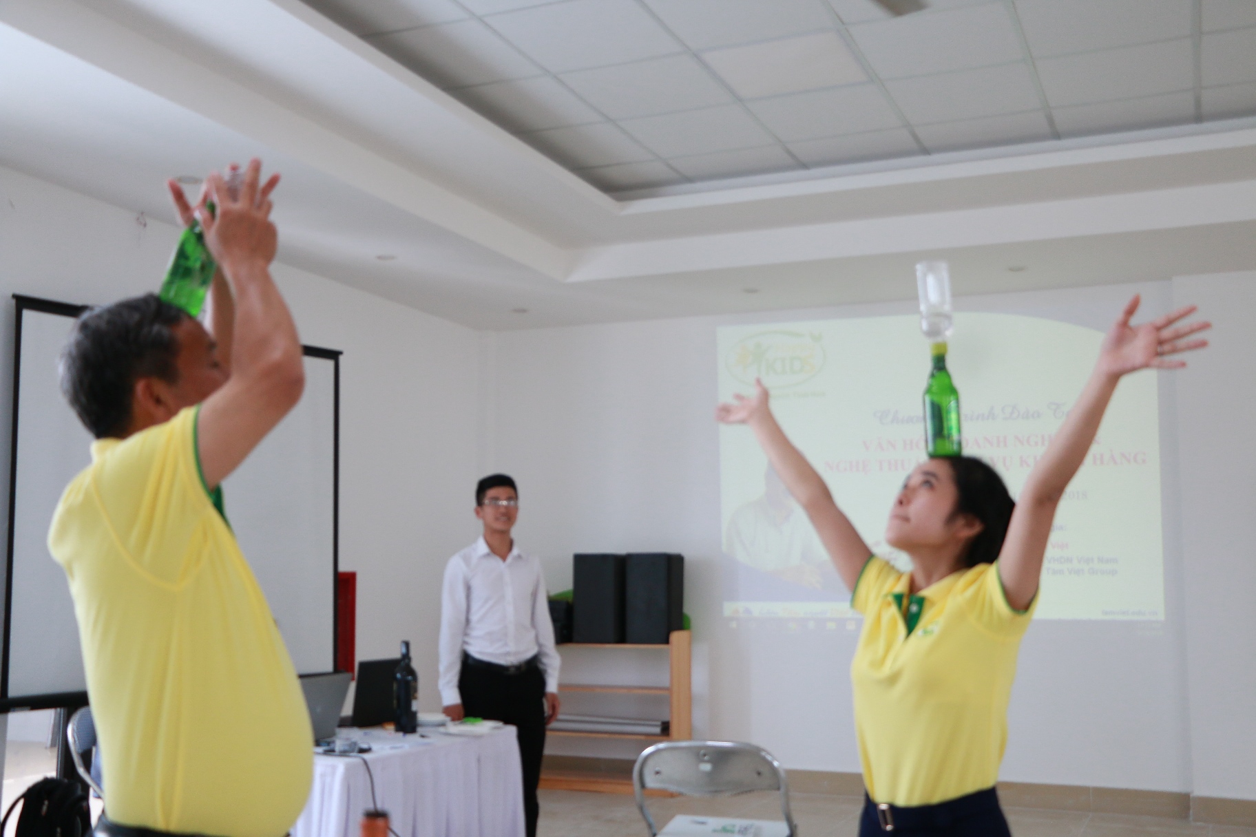 Văn hóa Doanh nghiệp & nghệ thuật dịch vụ khách hàng