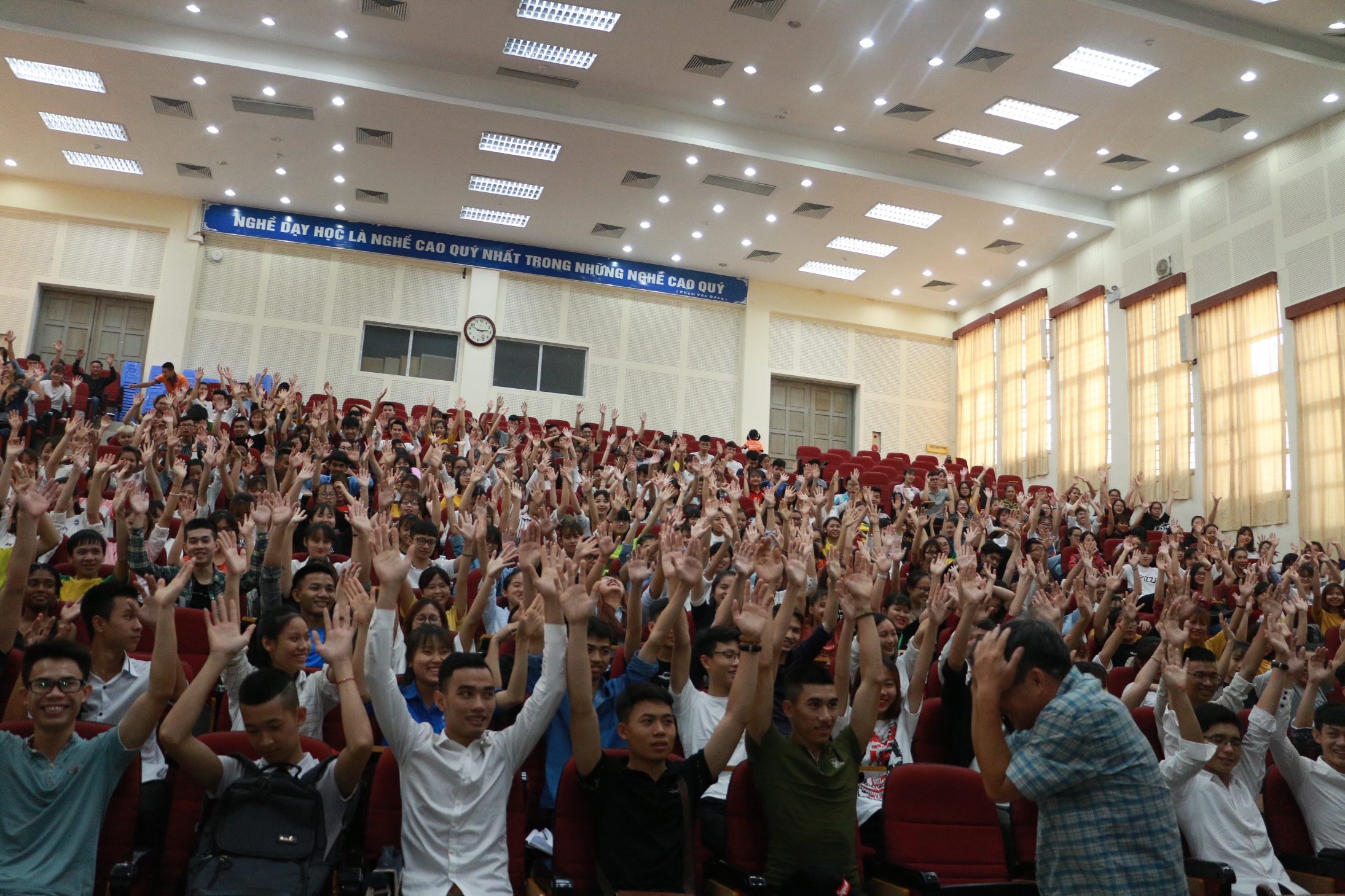 Kỹ Năng Giao Tiếp Hiệu Quả