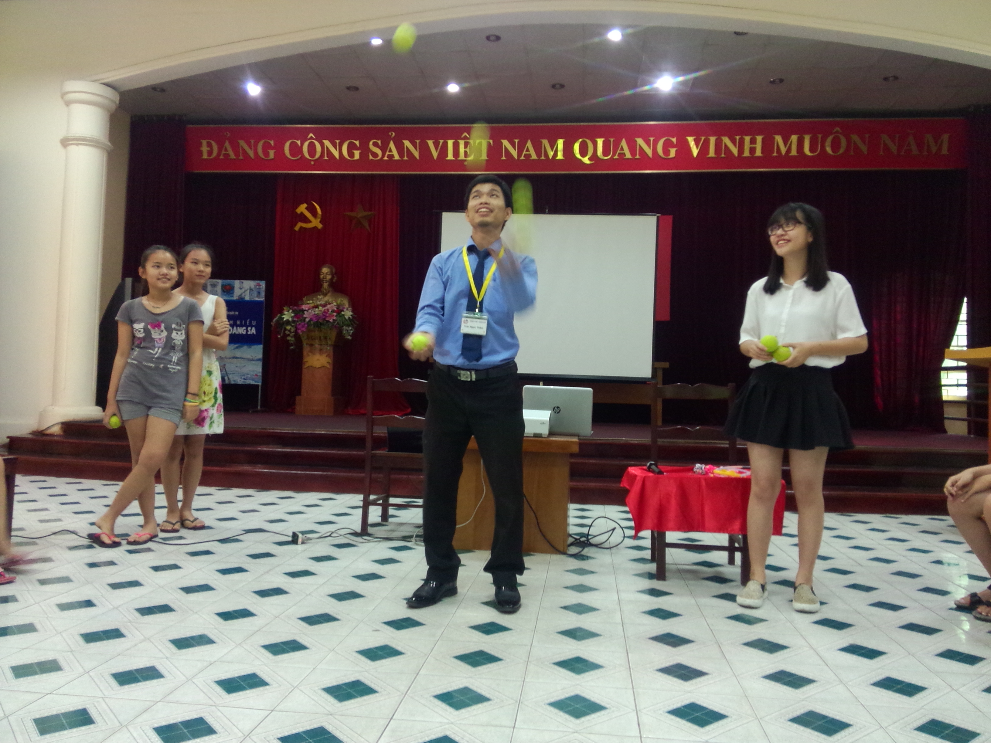 UBND phường Trung Hòa_ Phòng chống tai nạn, xử lý thương tích