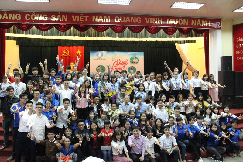 Tọa đàm: