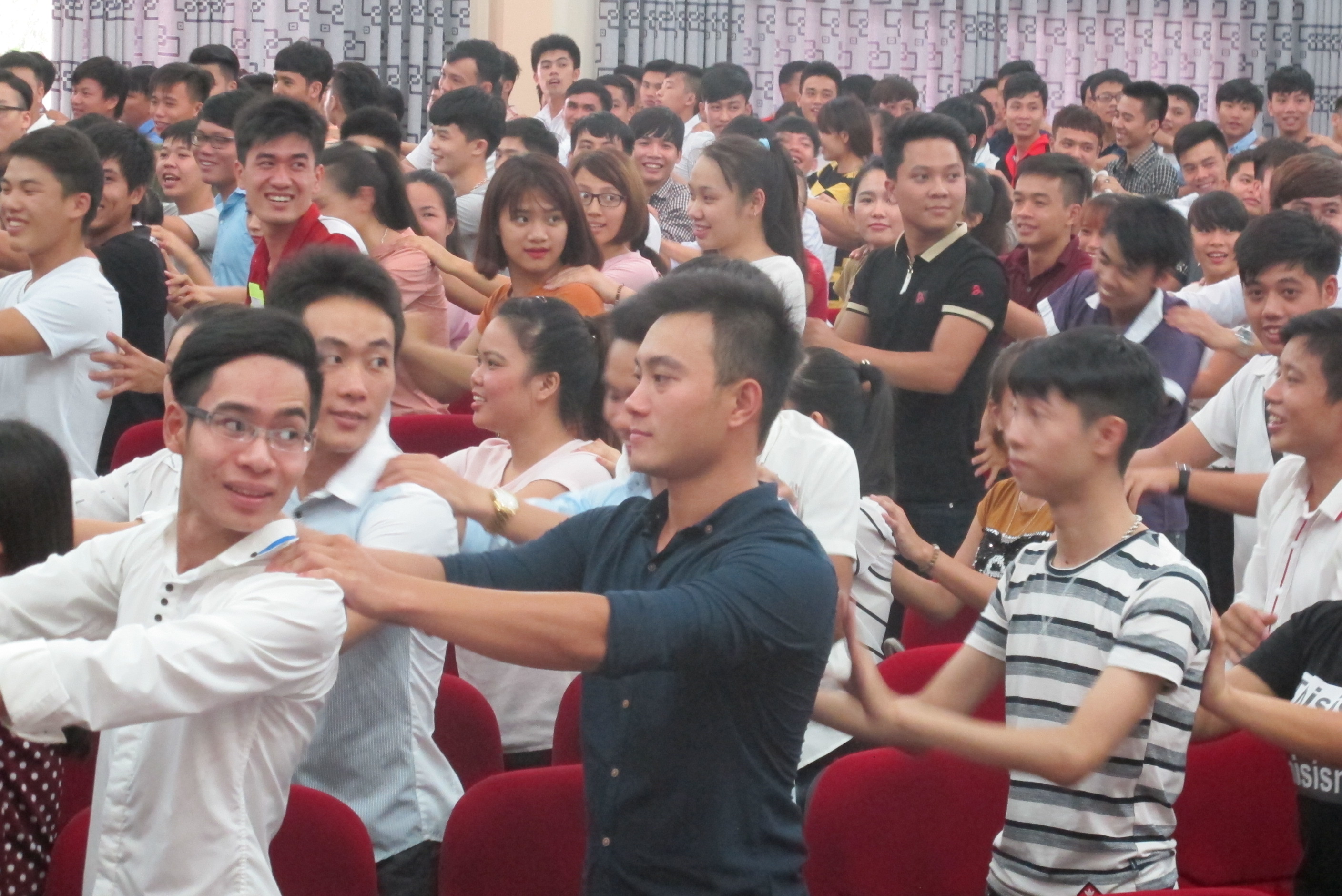 Bùng nổ chuỗi chương trình đào tạo Kỹ năng mềm cho sinh viên trường ĐH Công nghiệp Việt Trì_Đợt 2