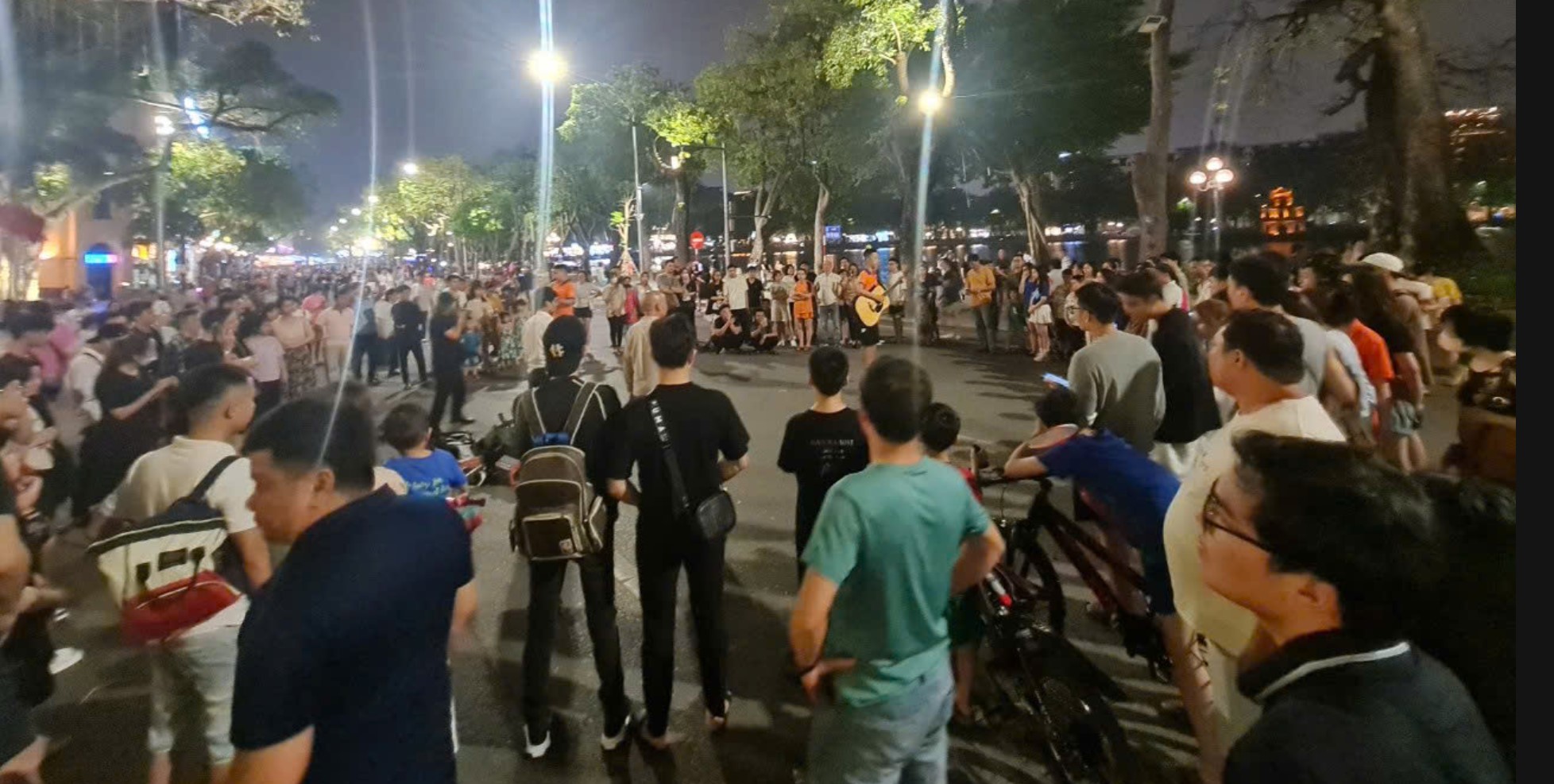 Thiền Năng Lượng Rung Động Cộng Hưởng: Cách Mạng Đột Phá 3 Trong 1 (Y Học, Giáo Dục và Xã Hội)