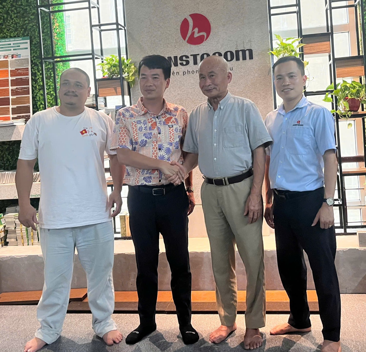 Văn h&oacute;a doanh nghiệp thời AI