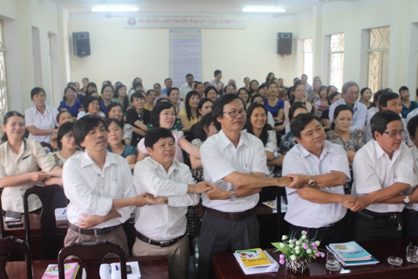 Tâm Việt tập huấn giảng dạy bộ sách 